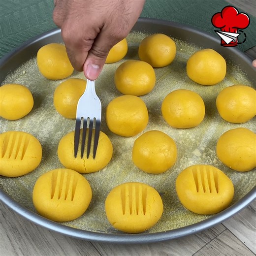 141K views · 706 reactions | I made it with just 3 Ingredients!! Melts in your mouth … | Recipes at Home | Facebook