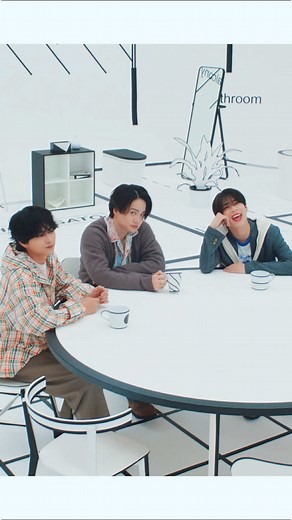 ｢ワンアンドオンリー」Music Video公開中です🎞️ サビの手の動きは、楽曲タイトルの“唯一無二”を表したキャッチーな振り付けになっています🕺 ぜひ注目してご覧ください👀✨ ALBUM💿『FAM』 2025.6.11 Release! 🔗https://ovtp.jp/9115250 #timelesz_ワンアンドオンリー #FAMタム #タイムレス #佐藤勝利 #菊池風磨 #松島聡 #寺西拓人 #原嘉孝 #橋本将生 #猪俣周杜 #篠塚大輝