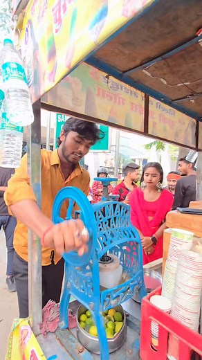 3.4M views · 221K reactions |  Gola 藍 #gudduvlogs #reactions #pranks #viralvideos #viral #prankster Guddu Vlog Guddu Vlogs | Guddu Vlog | Facebook