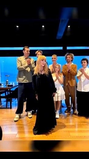 The Greatest Singer of All Time Alla Pugacheva Алла Пугачёва Пугачева Greatest Hits Ever