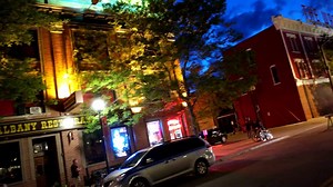 Visit Cheyenne and experience the variety of things the capital of Wyoming has to offer! Sightseeing around town, rodeos, old steam trains, mountain biking, climbing, shopping, kayaking, festivals ... have a look! #ThisIsMyRoute #VisitUSAParks | Visit USA Parks