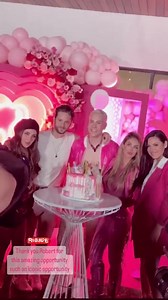 Anahi na festa de aniversário do Christian Chavez | VidaAnahi