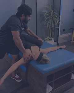 Curious about assisted stretching? Our team helps reduce pain, improve mobility and support better movement patterns — whether you’re active, stiff from sitting or recovering from niggles. Try a session and feel the difference for yourself. 💙 Black Rock • stretchworks.com.au #StretchWorks #AssistedStretching #MobilityTraining #PainRelief #RecoveryWork #StretchTherapy #MoveBetter #FeelBetter #LiveBetter #BlackRock #MelbourneHealth #WellnessStudio | StretchWorks