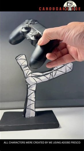 CREEPY CARDBOARD MUMMY PLAYSTATION CONTROLLER STAND #craftideas #cardboardcraft #playstation