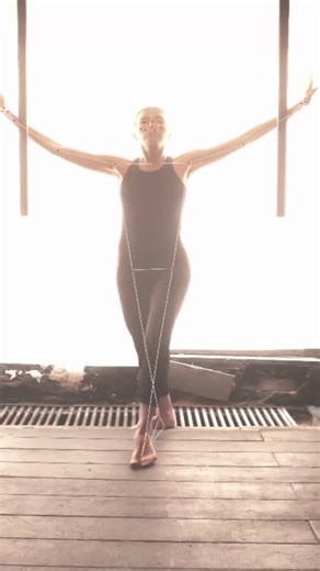 Ana María Caballero | Lo justo, filmed in the studio of Luis Gaspar, accompanies four special editions of Ropa sucia. This performative poem was processed with... | Instagram