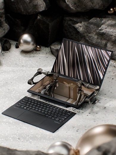 Is it a laptop... or a robot from the future? 🤖💻 ASUS #Zenbook DUO transforms with dual screens 👀 #fyp #techtok