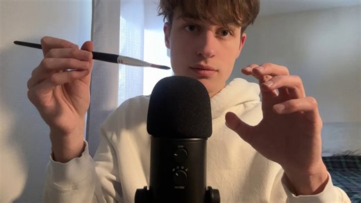 【Chris】ASMR小哥的口腔音耳语 刷麦 抓挠麦克风