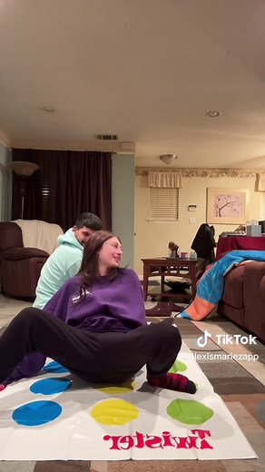 Hilarious Twister Fails: Watch Our Epic Game Night