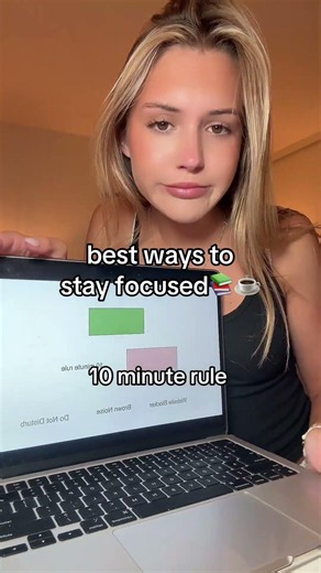 Do you guys agree!?📚🔋 #studytok #focustown #studyhack #dancemoms #fypp
