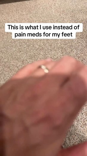 1.4K views | Say goodbye to sore, cold feet with this heated foot and ankle massager wrap. #footmassager #footmassage #heattherapy #footpain | New AzFinds | Facebook