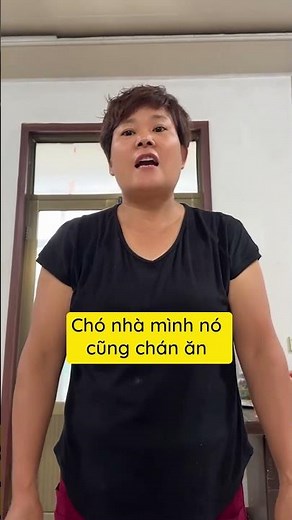 Mẹ chỉ cho tôi ăn đậu que