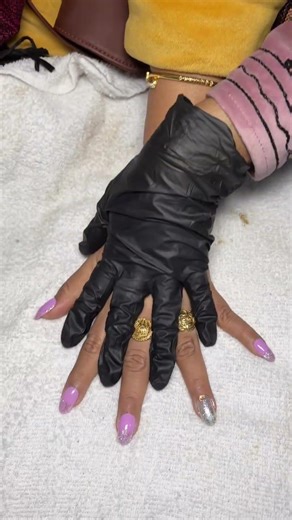 Gel nails extensions degine idea simple with glitter💙 #nails