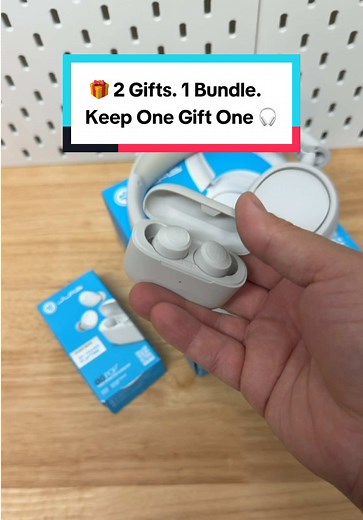 Smartest holiday move 👀 Two gifts in one box — the JLab JBuds Lux GO POP 🎧 Keep one, gift one 🎁 Noise canceling, cloud foam comfort, and customizable sound through the JLab app. #FallDealsForYou #TikTokshopBlackFriday #tiktokshopholidayhaul #TikTokShopCreatorPicks#TikTokShopFalIDealsForYou