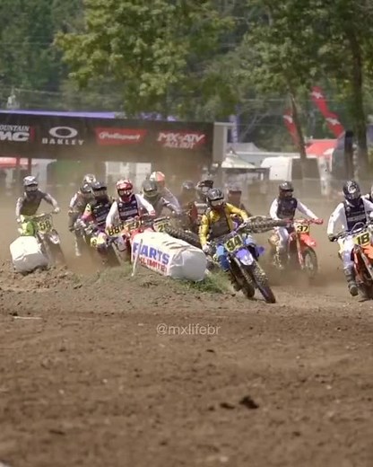 Exciting Motocross Race: High-Speed Dirt Bike Action