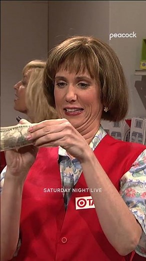 Target’s #1 employee #SNL #KristenWiig #BobbyMoynihan #Shorts