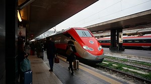 トレニタリアのビジネス車両。ローマから鉄道でフィレンツェへ（その21）
