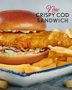 1M views · 393 shares | Our new handcrafted sandwiches are bringing the crispy and spicy, juicy and buttery, bigger-than-ever heat. Now THAT’S how we make a sandwich.   索 #Honest2GoodSeafood | Red Lobster | Facebook
