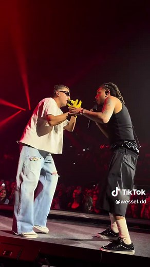 UHUH x FE!N Concert Highlights and Performances