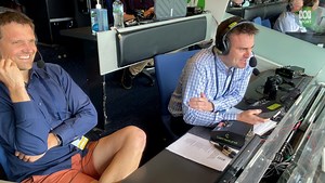 🏏 “As usual Santa appears incredibly biased at our house … I can only assume I’ve been a bad person.” 🎅😂 🏹🎯 Dirk Nannes lists what appeared under the Christmas tree. 🎄🎁 📻 Ashes radio live and free: https://ab.co/3F48e2C 👉 Follow our live blog here: https://ab.co/3qriHyJ 📱 Download the ABC Listen App: http://bit.ly/abcLISTEN 📩 Subscribe to our newsletter: https://bit.ly/ABCSPORTnewsletter 📰 Full sport coverage: http://bit.ly/abcsport 📱 Download ABC News App: https://ab.co/3c48ou3 | A