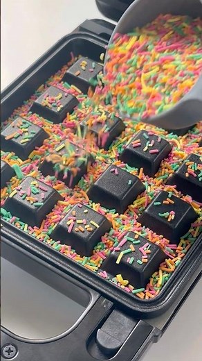 Day 1 of 5: waffle experiments. What happens when u add sprinkles to a waffle? Part 2 tomorrow😊