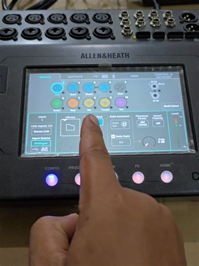 mixer digital allen heath cq 12 t mantap , system gampang banget , yuk yg minat #saejayaelektronik #saejayaelektronikmalang #soundhoregjawatimur #soundhoreg #soundmalang