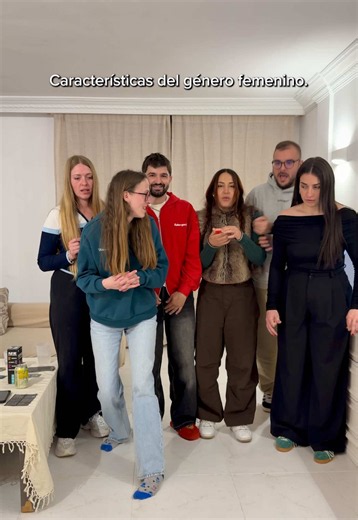 Adivinando la palabra, nivel difícil 😂 #humor #amigos | guess the word game