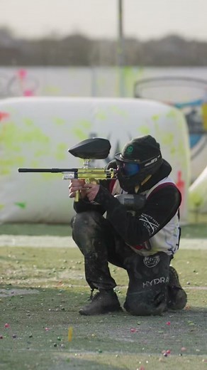 Nothing like shooting an autococker. ⁣ ⁣ #paintball