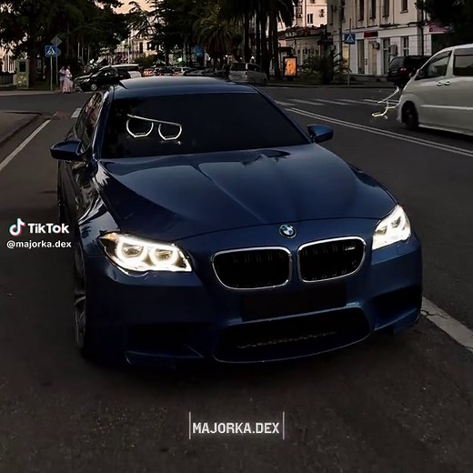BMW M5 F10: The Ultimate Driving Experience