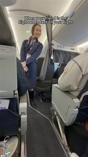 POV:you’re about to get first class service in economy #flightattendant #funny #friends #fyp #viral
