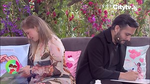 467K views · 6.5K reactions | A nuestro set se une Edison, novio de la carismática Vicky Berrio♥️ Ya llevan dos años y medio de relación. Y todo empezó en el momento menos esperado ✨來 Esta hermosa pareja se enfrentan a nuestro test del amor con tableros  ¿Será que lo pasaron? Tu que crees  #Bravíssimo2024 #Pareja | Bravíssimo | Facebook