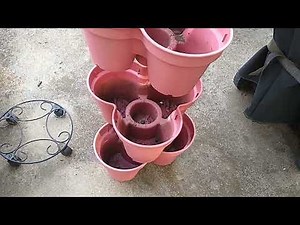 Belavi Stacking Planter + Belavi Plant Caddy