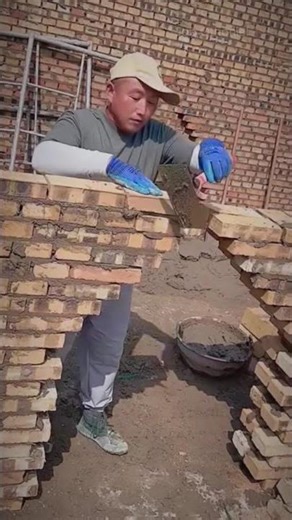 Bricklayer Skills on Point 🧱 Perfect Brick Wall Entrance #BrickWall #shorts #jobothoniel