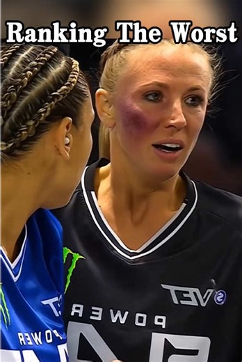 Busted his face with a slap😯 #sport#power#combatsports #fighting. video action is performed by professionals. Do not try to repeat them.