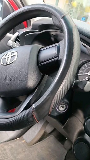 2.7K views · 454 reactions | Cómo #instalar #radio #android en #toyota #hilux #revo #tutorial #review #hazlotumismo #carplay #androidauto #luntuo #tuning #caraudio #camionetas #autos | Quitoled - Quito led | Facebook