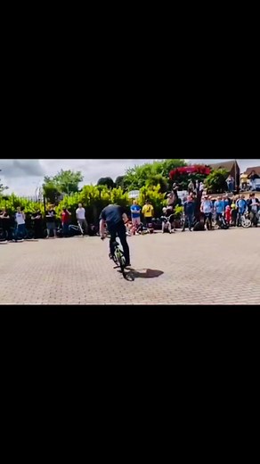 5.5K views · 234 reactions | Double footjam tailwhip #bmx #rad #80sbmx #Bmxlife #shorts #tricks #ukbmx #footjamwhip | Paul Barlow | Facebook