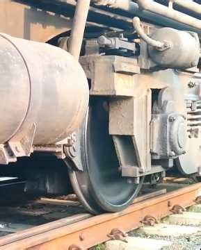 How do train's Stop 🤔