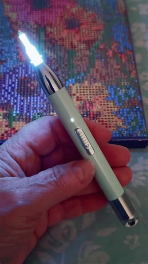 USB Rechargeable Diamond Painting Pen for Art Enthusiasts