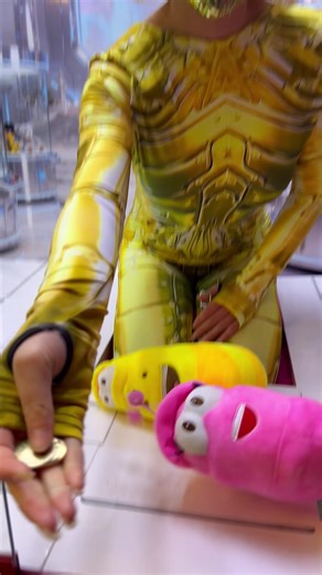 Gold Claw Machine Challenge - Day 36 #clawmachine #arcade #prize | claw machine