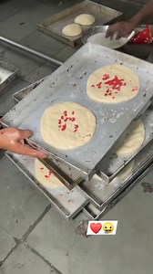 7.4K views · 13 reactions | Aap ise kya kehte ho ?  Guess Name . . . . dm for credit or removal . . . #butter #jam #veganfood #hygienic #streetfood #delhistreetfood #indianstreetfood #sodelhi #delhigram #foodtalkindia #foodreels #reelsındia #reelkarofeelkaro #craving #hardwork | Pizza dayz | Facebook