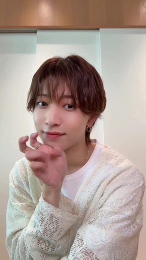 真冬の朝の匂いと中村嶺亜の魅力
