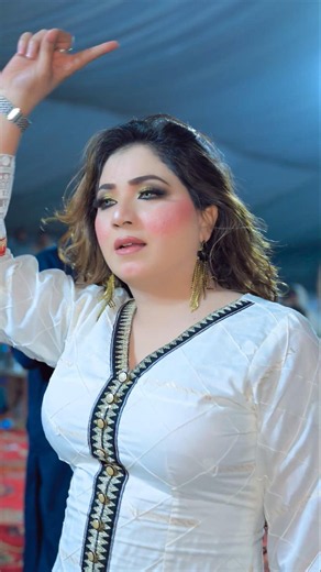 Asan Tedi Power De Na | Mehak Malik | Dance Performance 2026 #weddingsong #shortvideo #mehakmalik