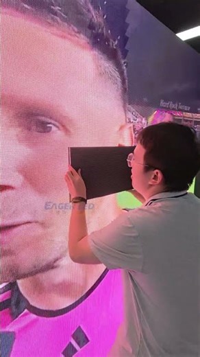 Such a large LED display screen has a truly stunning effect.#eagerled #leddisplay #ledscreen