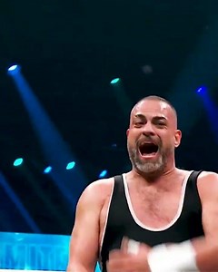 These two are THROWING HEAT! #AEWDynamite