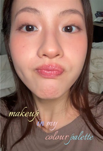 another daily grwm :] 🤍 does light spring really mean you only really look GOOD in pastels like forever and ever 😟 this song has been my new obsession! Miss Olivia Dean never misses :3 🎧 @Entropy US @glow @롬앤 romand @cliocosmetics_global @D-UP｜ディーアップ @Too Cool For School @Timephoria.id @Huda Beauty @Flower Knows Makeup #grwm #toastymakeup #neutralmakeup #mymakeuptype #oliviadean