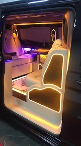 Luxurious Limo Interior Tour: Design and Ambiance