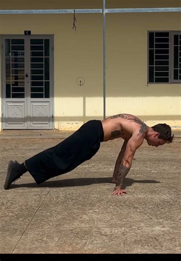 Effective Calisthenics Body Workout in Your Yard