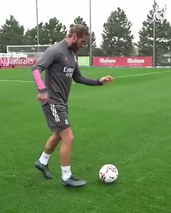 192K views · 8.9K reactions | First session ahead of #ElClásico ✅ ¡Trabajando de cara a el Clásico! ⚒ #RMCity | #HalaMadrid | Real Madrid C.F. | Facebook