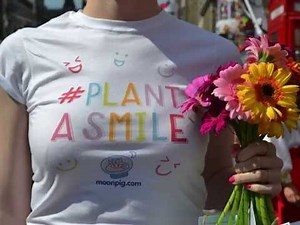 Moonpig #PlantASmile 2015