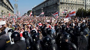 Huge protests again flood Belarus' capital Minsk despite heavy security presence