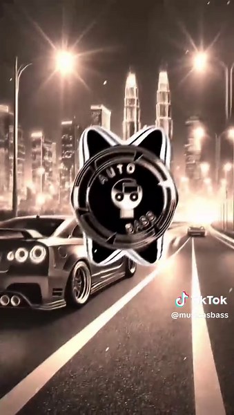 Bass Boosted Mashup: MEMBA & WIDE AWAKE | Vexed